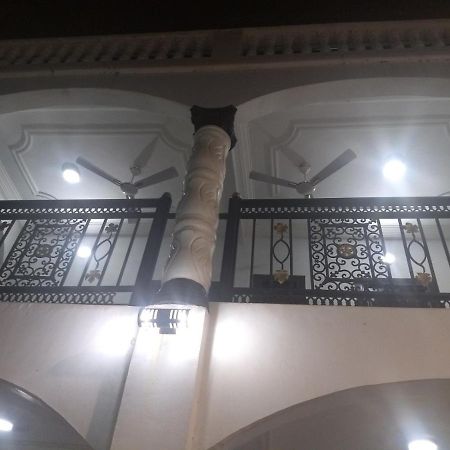 The Winford Boutique Hotel Achimota Taifa Exterior photo