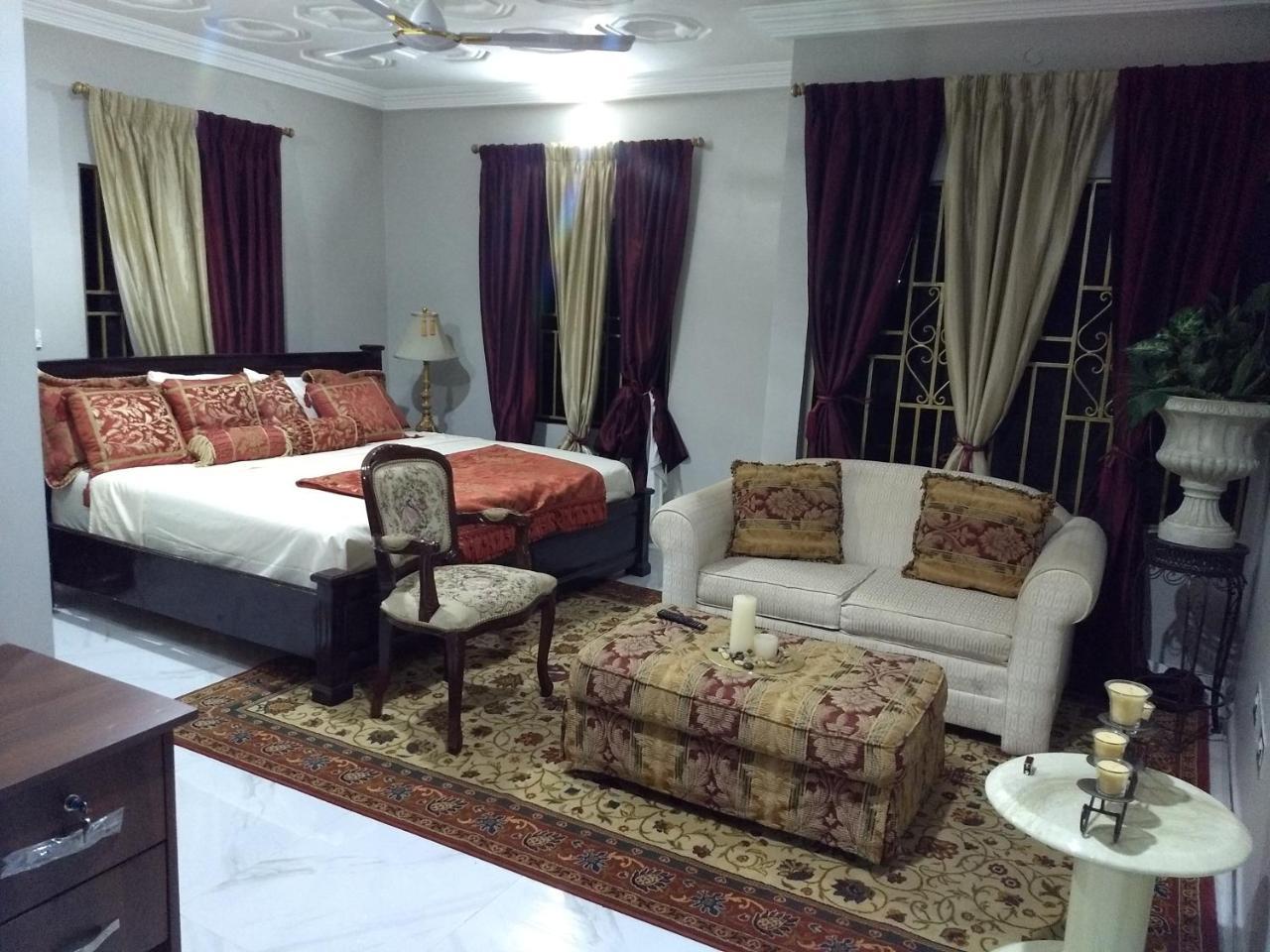 The Winford Boutique Hotel Achimota Taifa Exterior photo