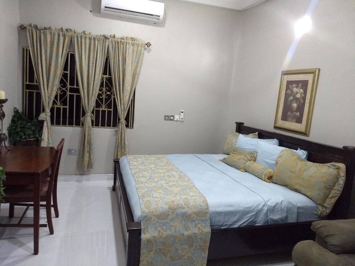 The Winford Boutique Hotel Achimota Taifa Exterior photo