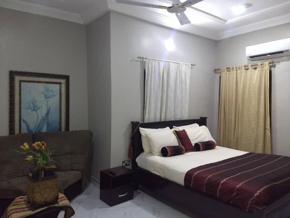 The Winford Boutique Hotel Achimota Taifa Exterior photo