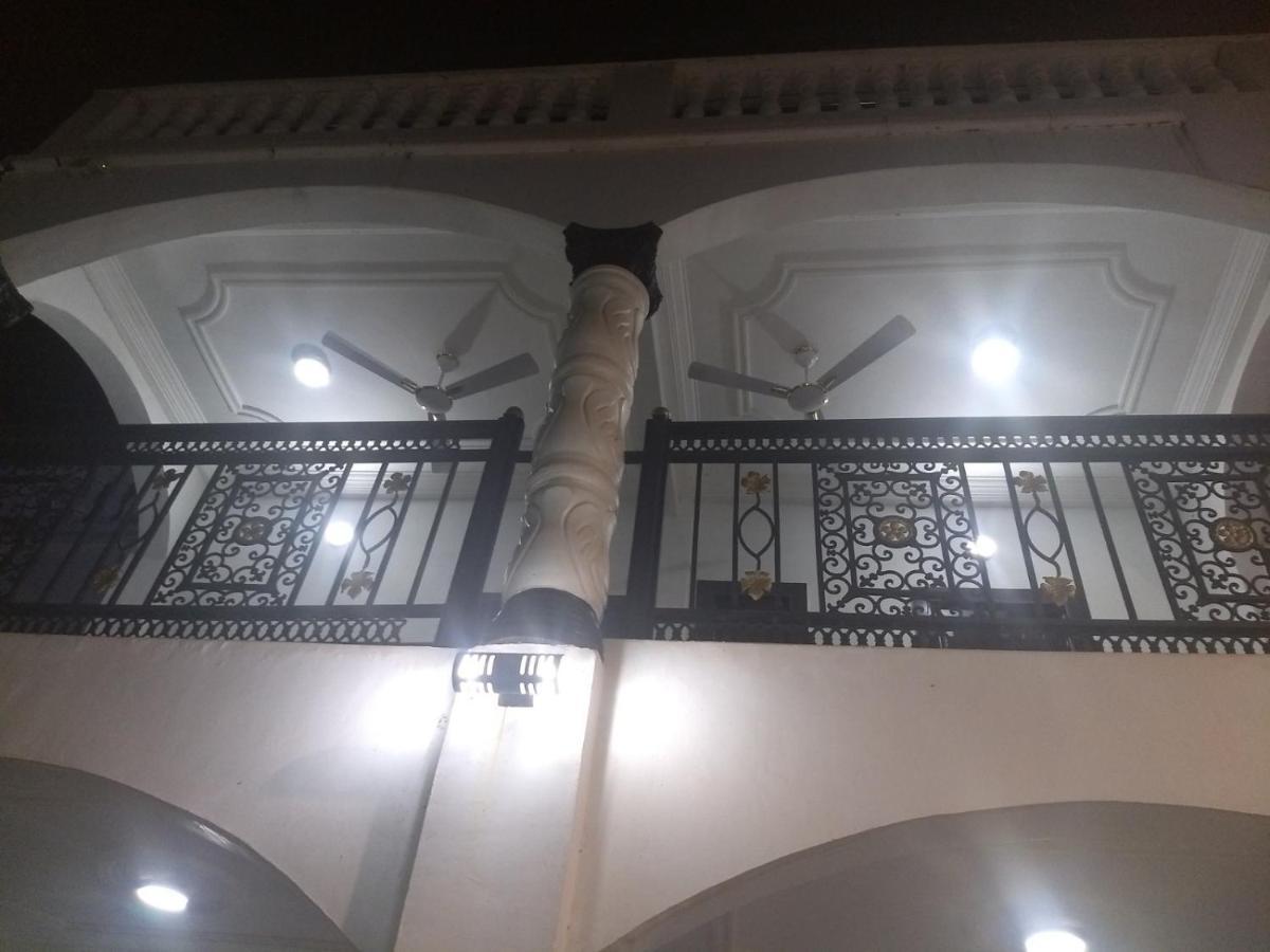 The Winford Boutique Hotel Achimota Taifa Exterior photo