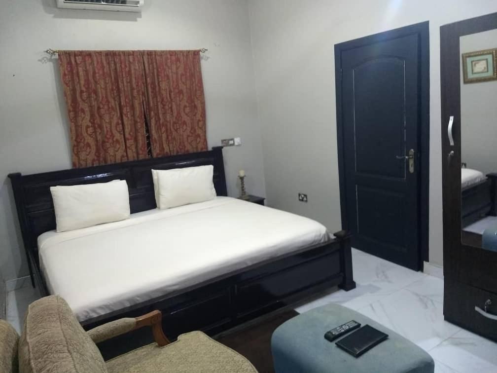 The Winford Boutique Hotel Achimota Taifa Exterior photo
