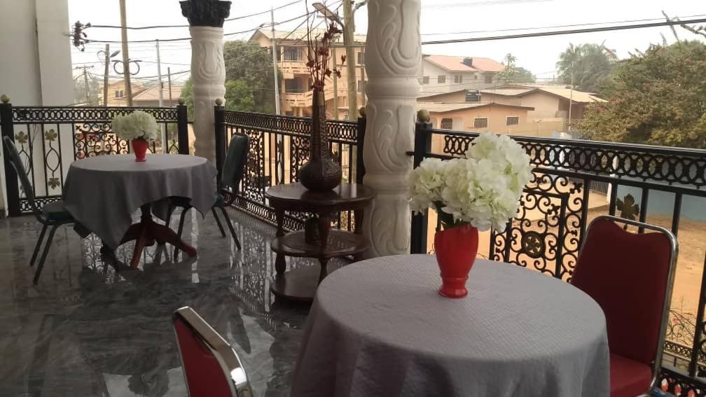 The Winford Boutique Hotel Achimota Taifa Exterior photo