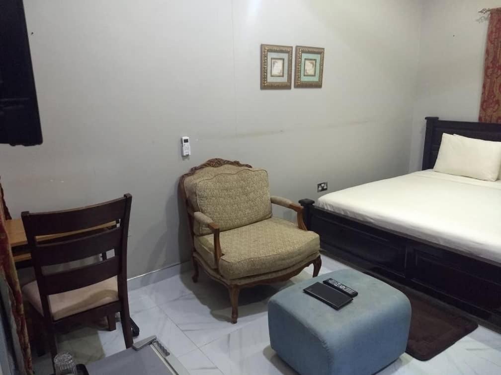 The Winford Boutique Hotel Achimota Taifa Exterior photo